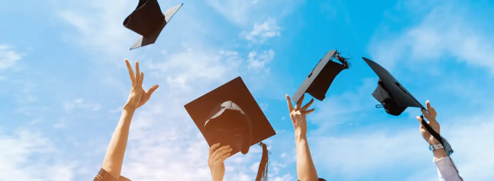 grupo de alumnos graduados